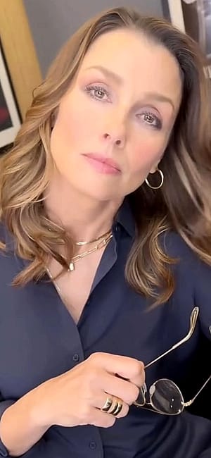 Bridget Moynahan, 53'