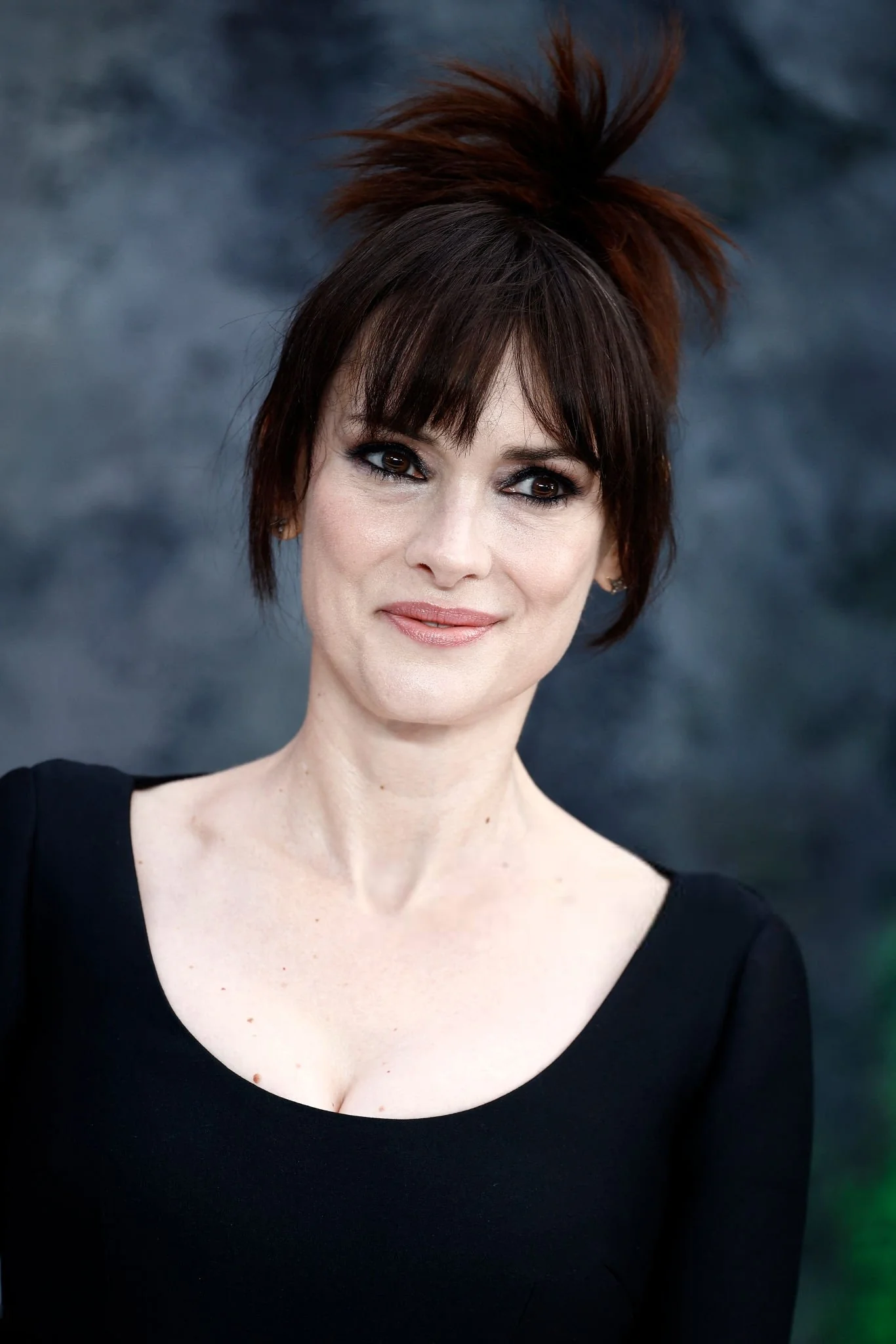 Winona Ryder, 52 picture 3 of 11