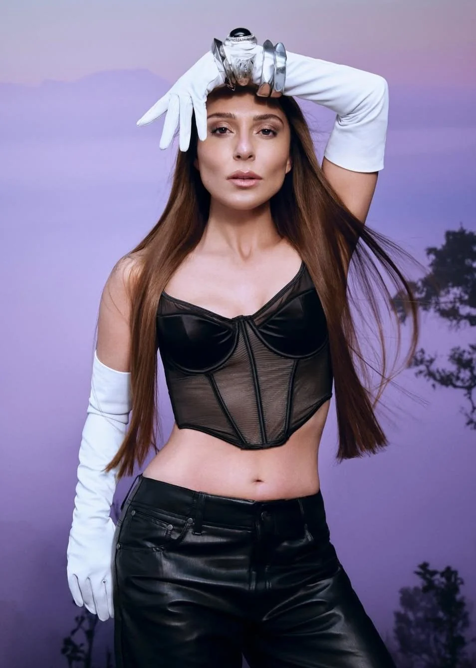 Ziynet Sali, 49 picture 4 of 4