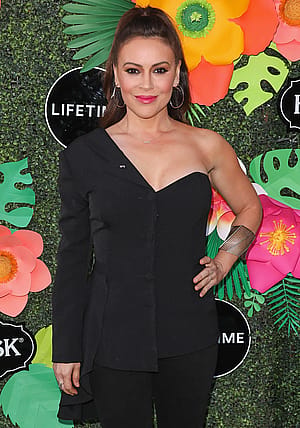 Alyssa Milano, 46'