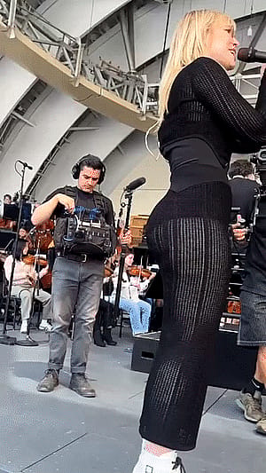 Natasha Bedingfield, 43'