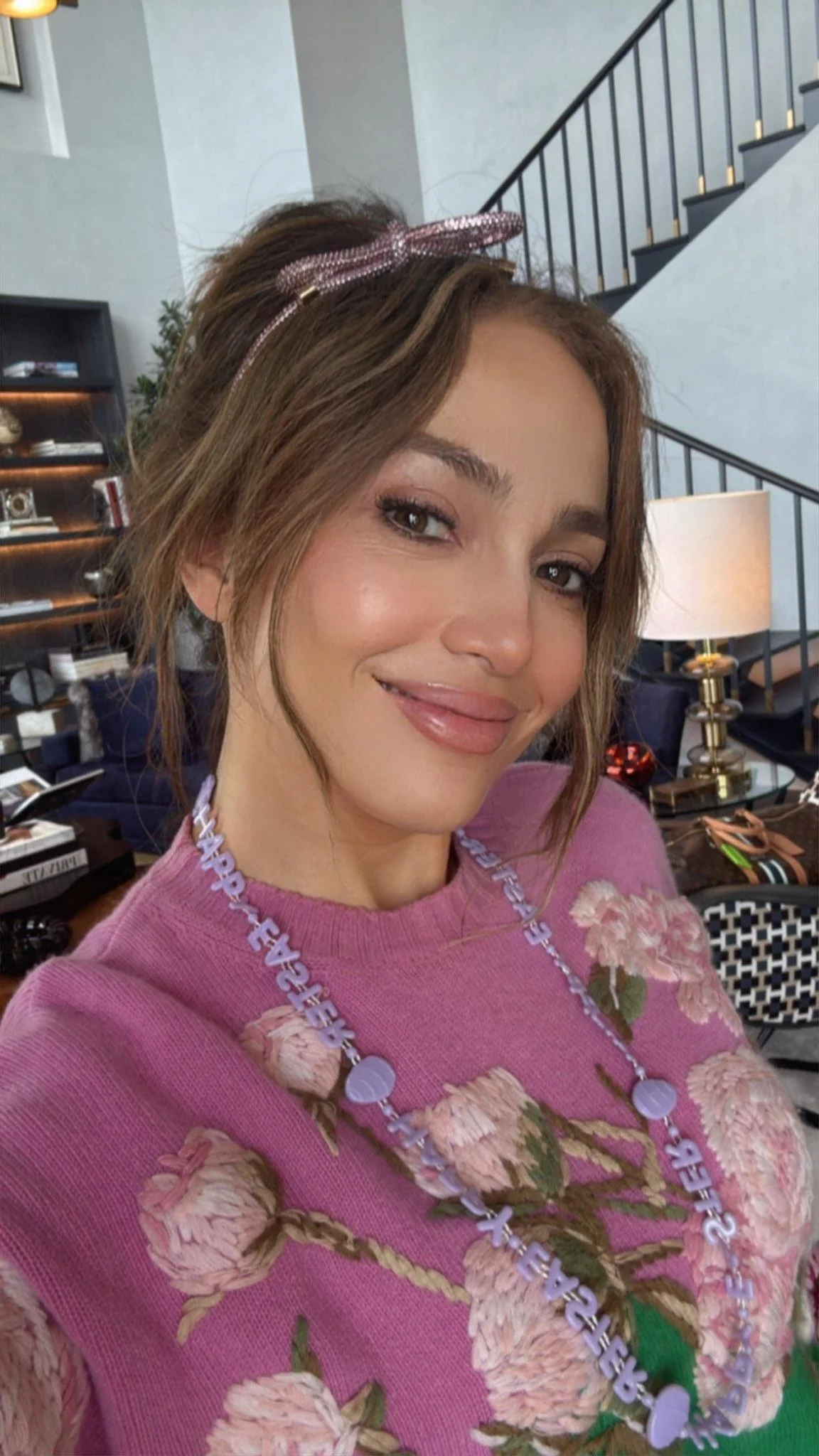 Jennifer Lopez, 55 picture 1 of 2