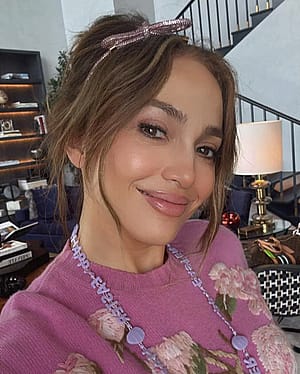 Jennifer Lopez, 55'