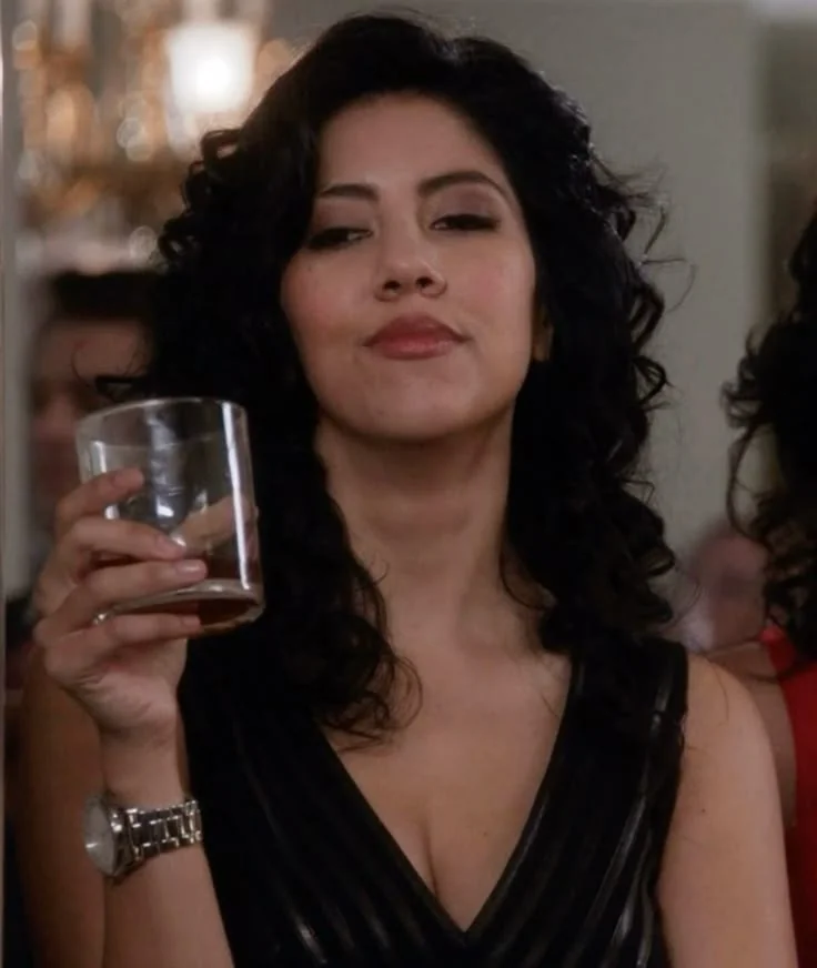Stephanie Beatriz, 44 picture 2 of 3