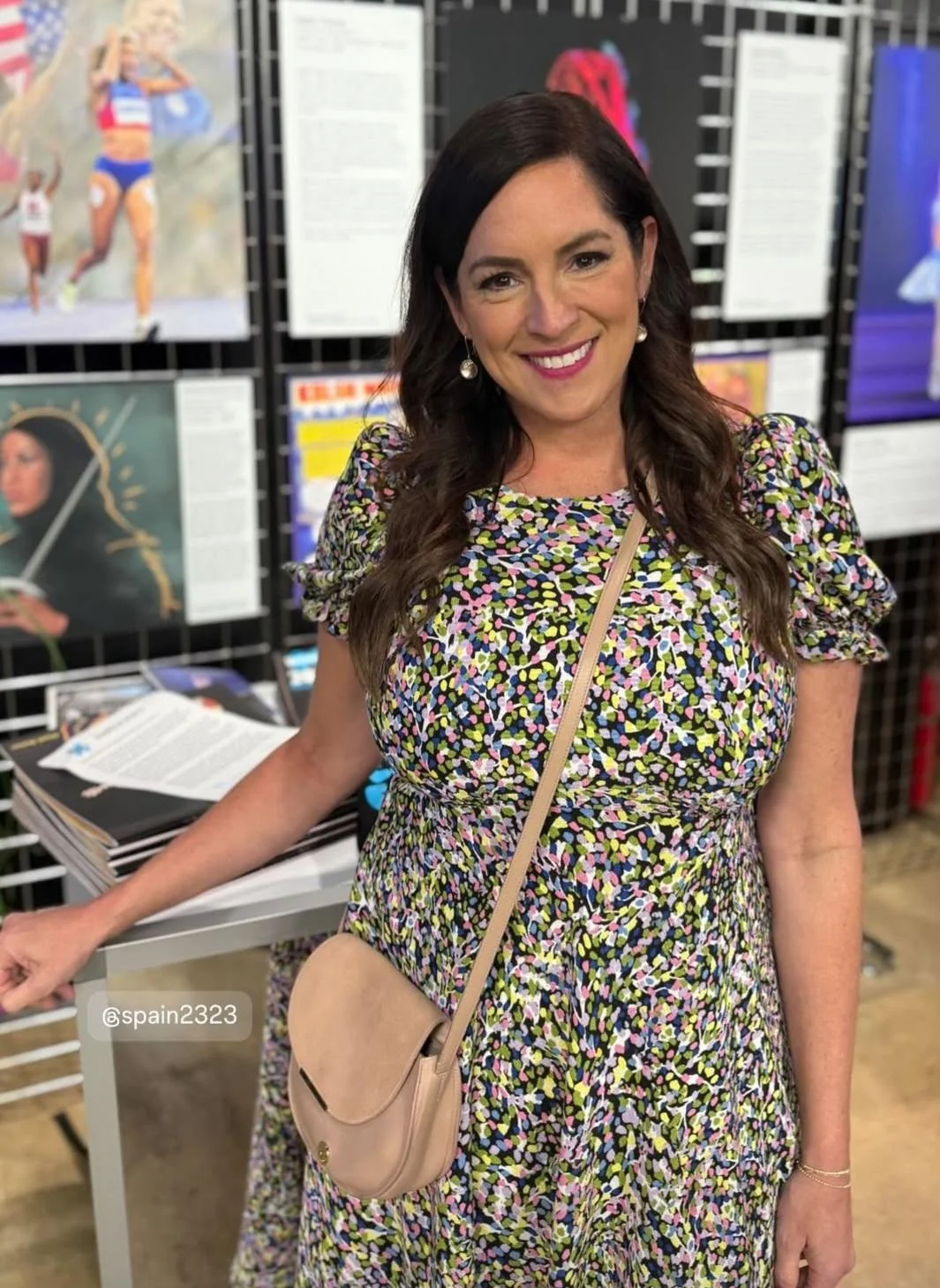 Sarah Spain, 44 picture 3 of 4