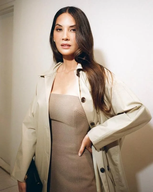 Olivia Munn, 44 picture 2 of 4