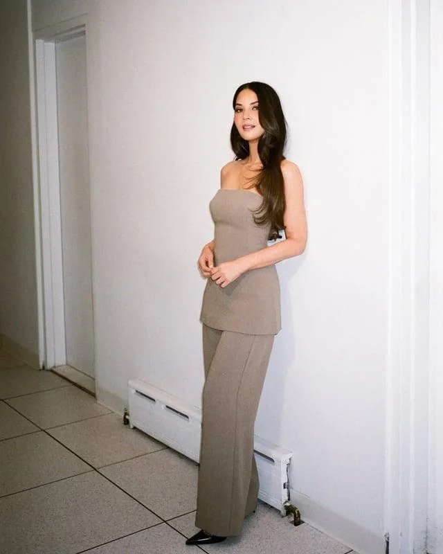 Olivia Munn, 44 picture 4 of 4