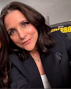 Julia Louis Dreyfus, 64'