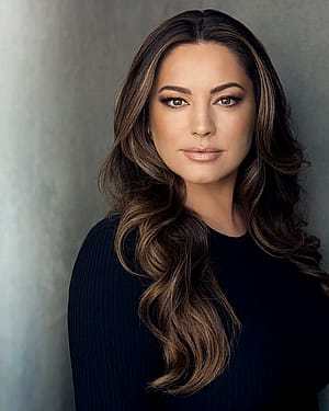 Kelly Brook, 45'