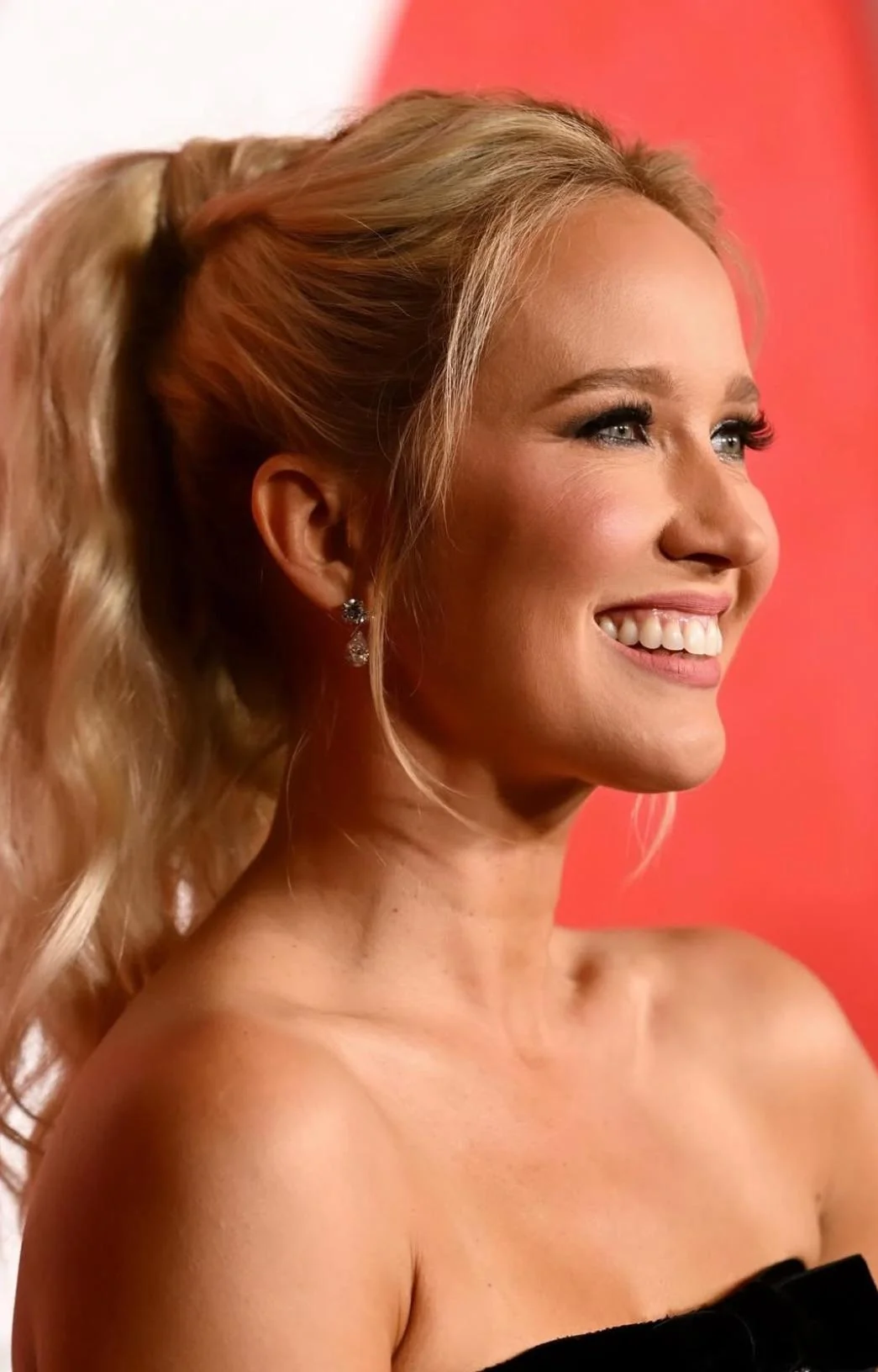 Anna Camp, 42 picture 3 of 5