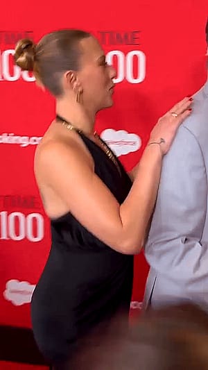 Scarlett Johansson, 40'