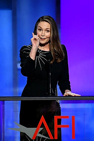 Diane Lane, 60'