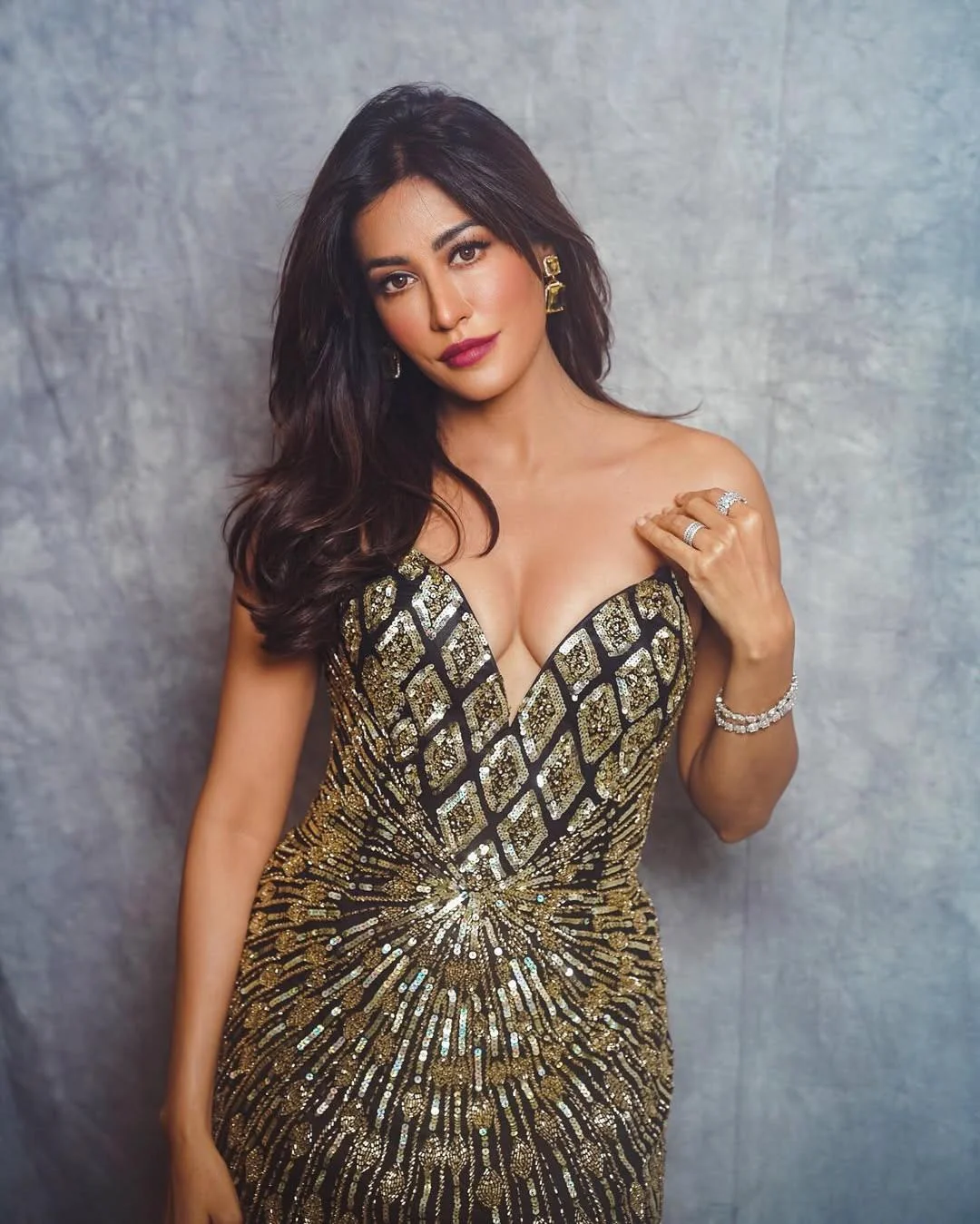 Chitrangada Singh, 48 picture 2 of 3