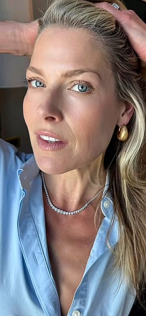 Ali Larter, 49'