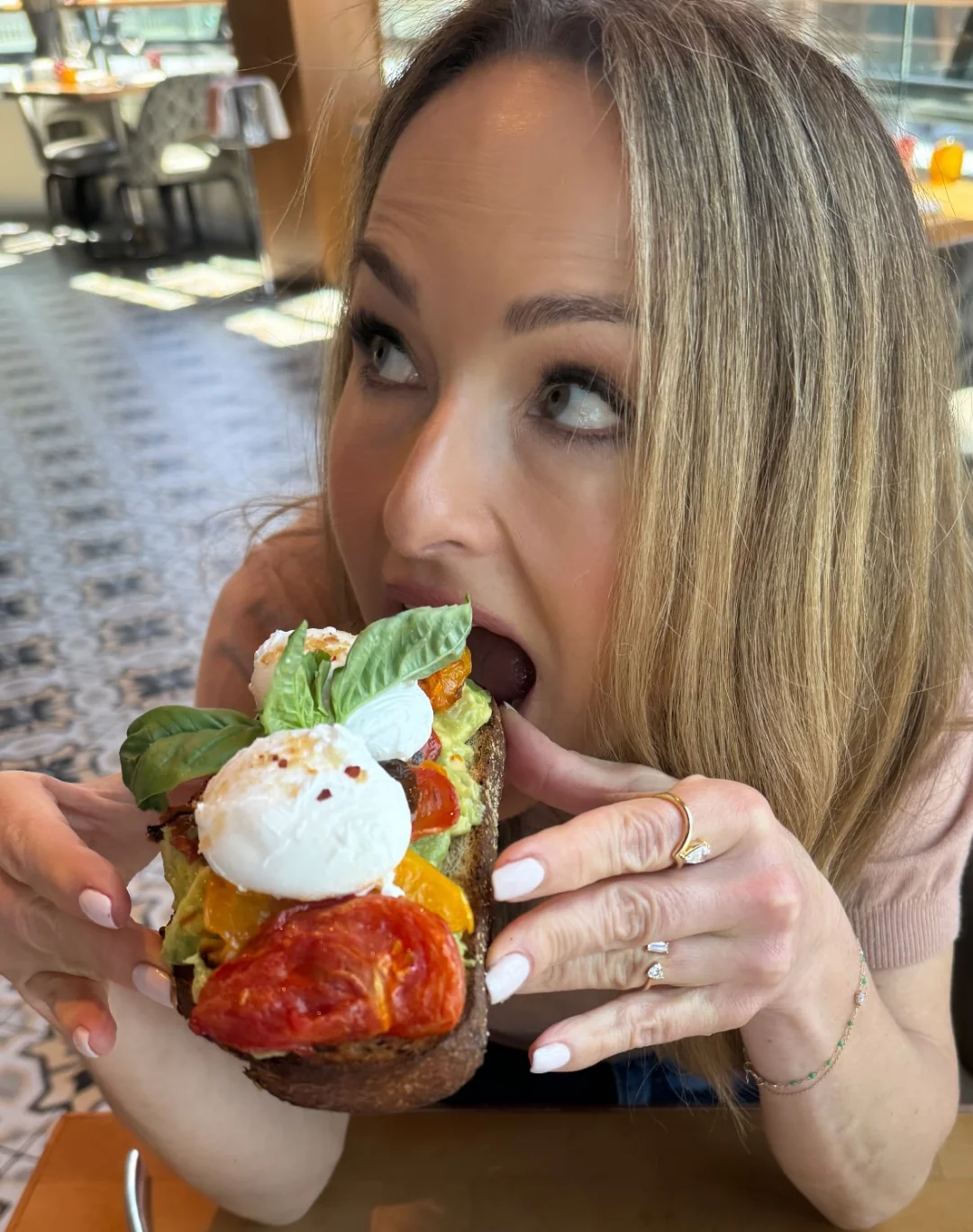 Giada de Laurentiis, 54 picture 2 of 2
