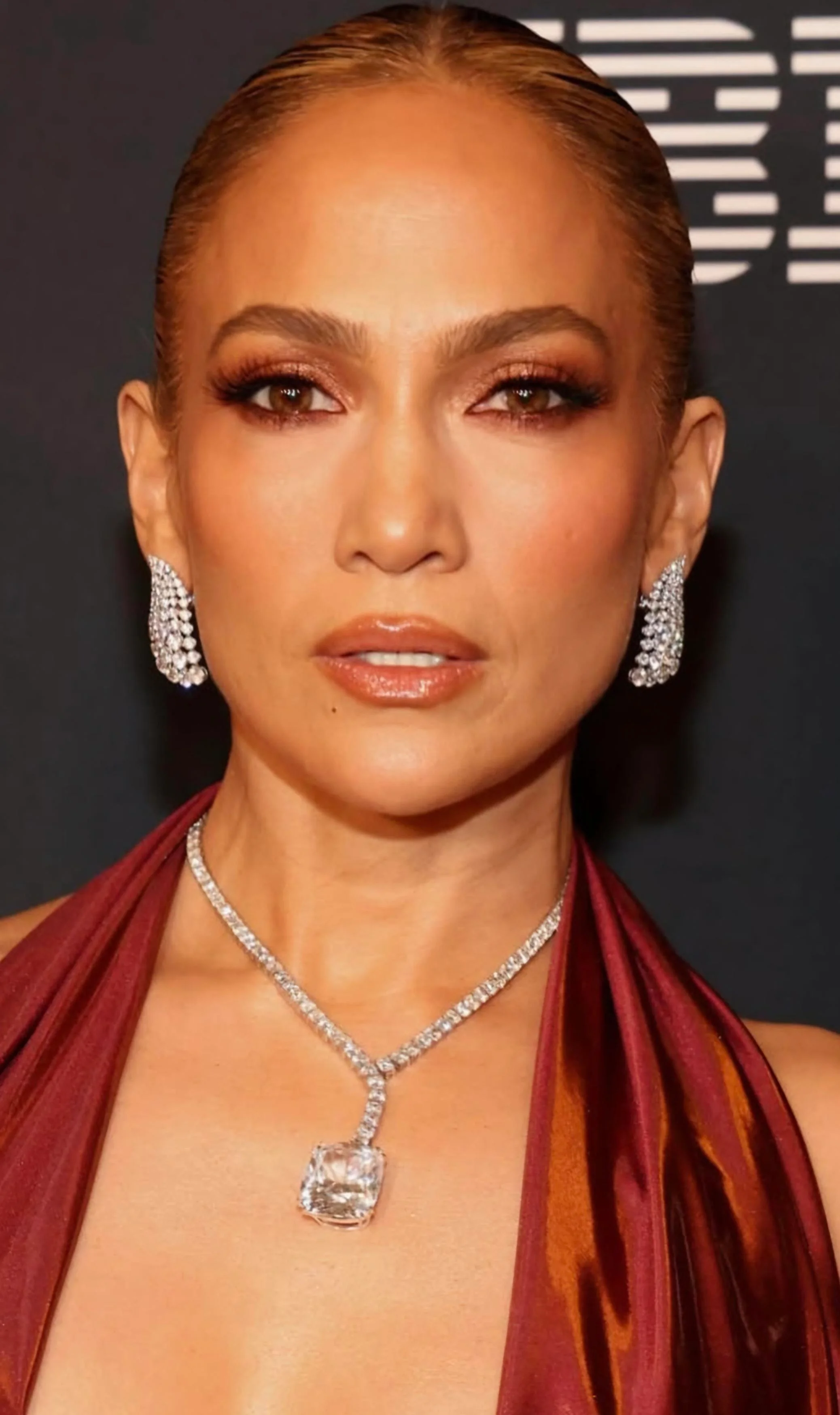 JLo, 55 picture 2 of 4