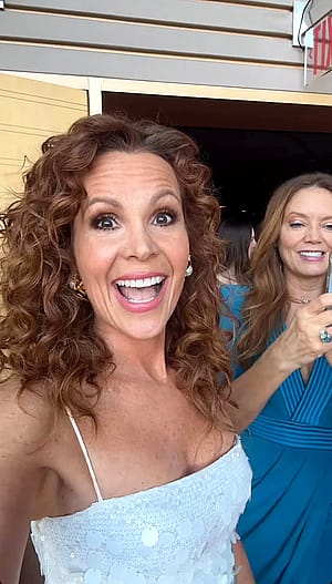 Robyn Lively, 53'