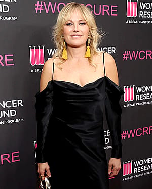 Malin Akerman, 46'
