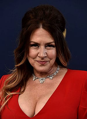 Joely Fisher, 54'