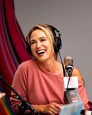 Amy Robach, 52'
