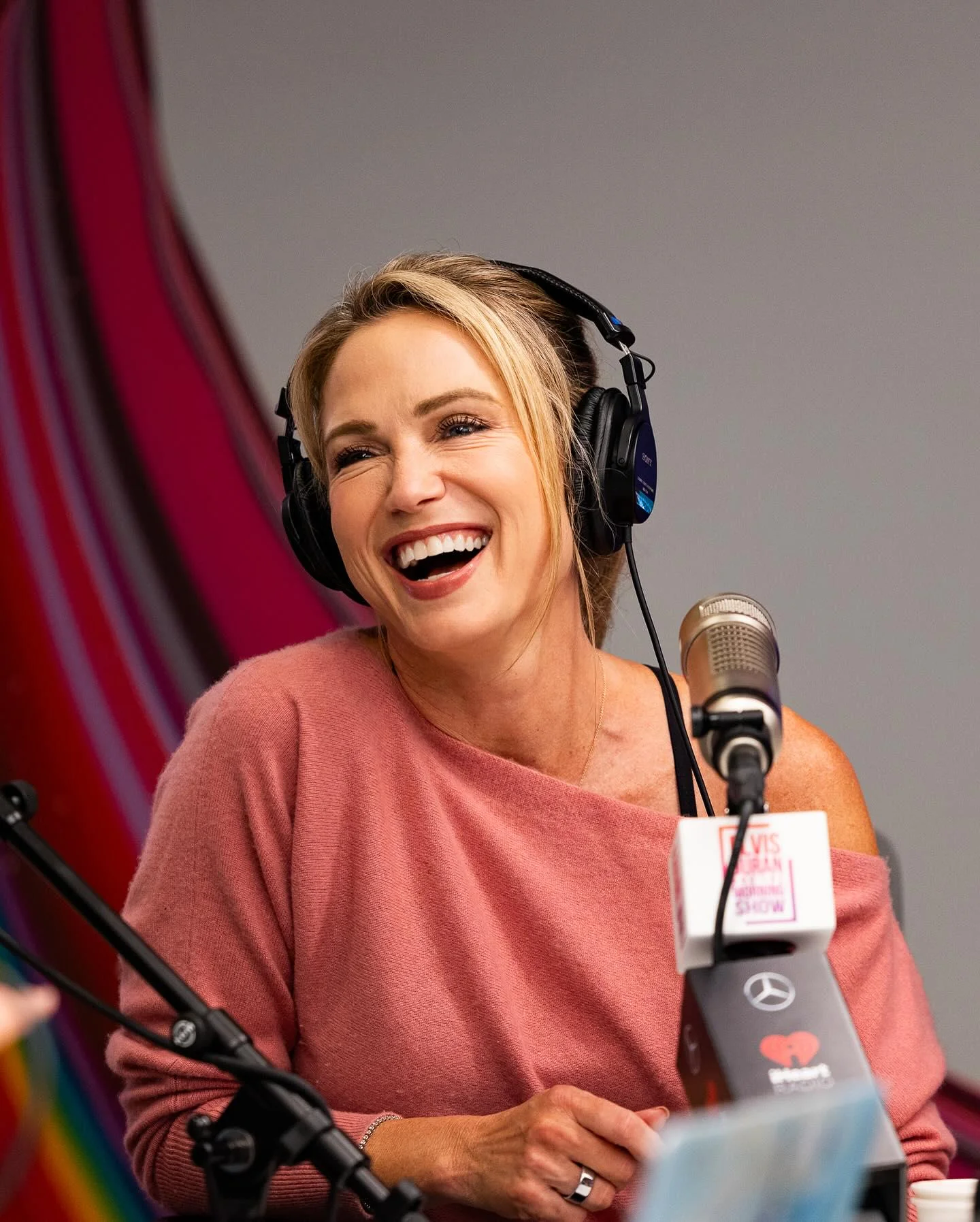 Amy Robach, 52 picture 1 of 1