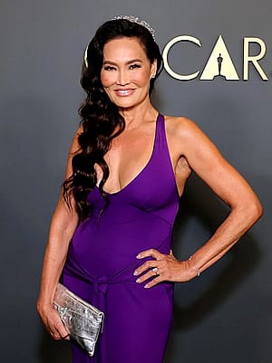 Tia Carrere, 58'