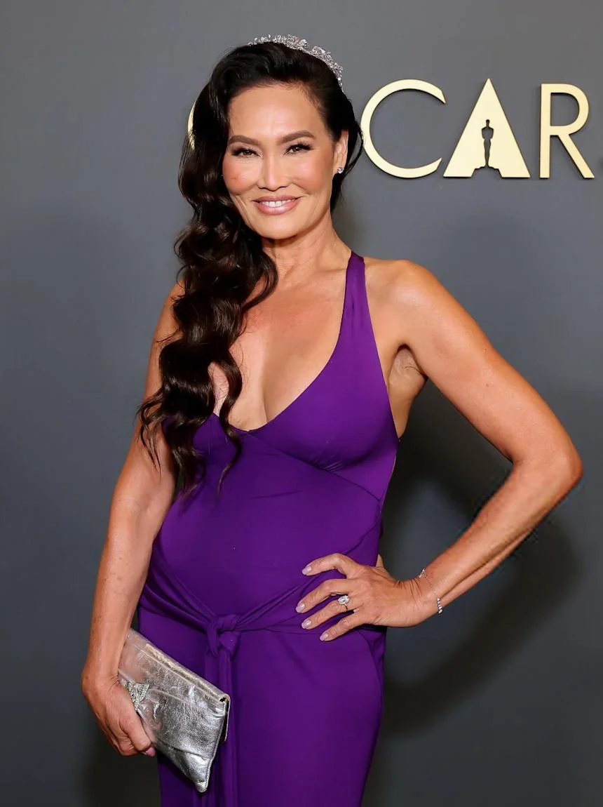 Tia Carrere, 58 picture 1 of 1