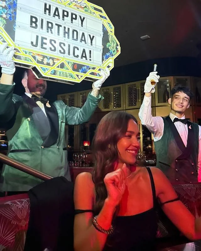 Jessica Alba, 44 picture 5 of 5