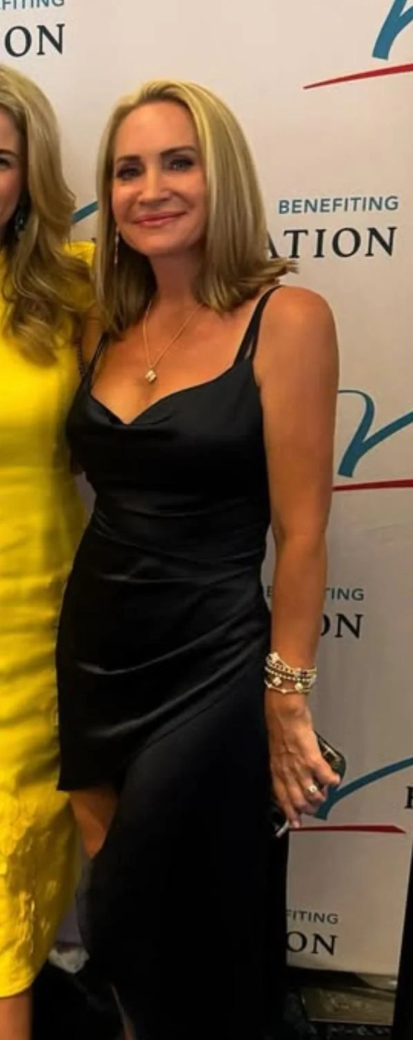 Andrea Canning, 52 picture 5 of 5