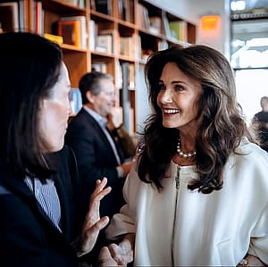 Lynda Carter, 73'