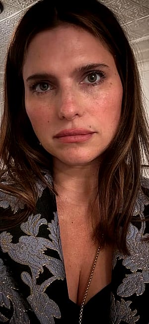 Lake Bell, 46'