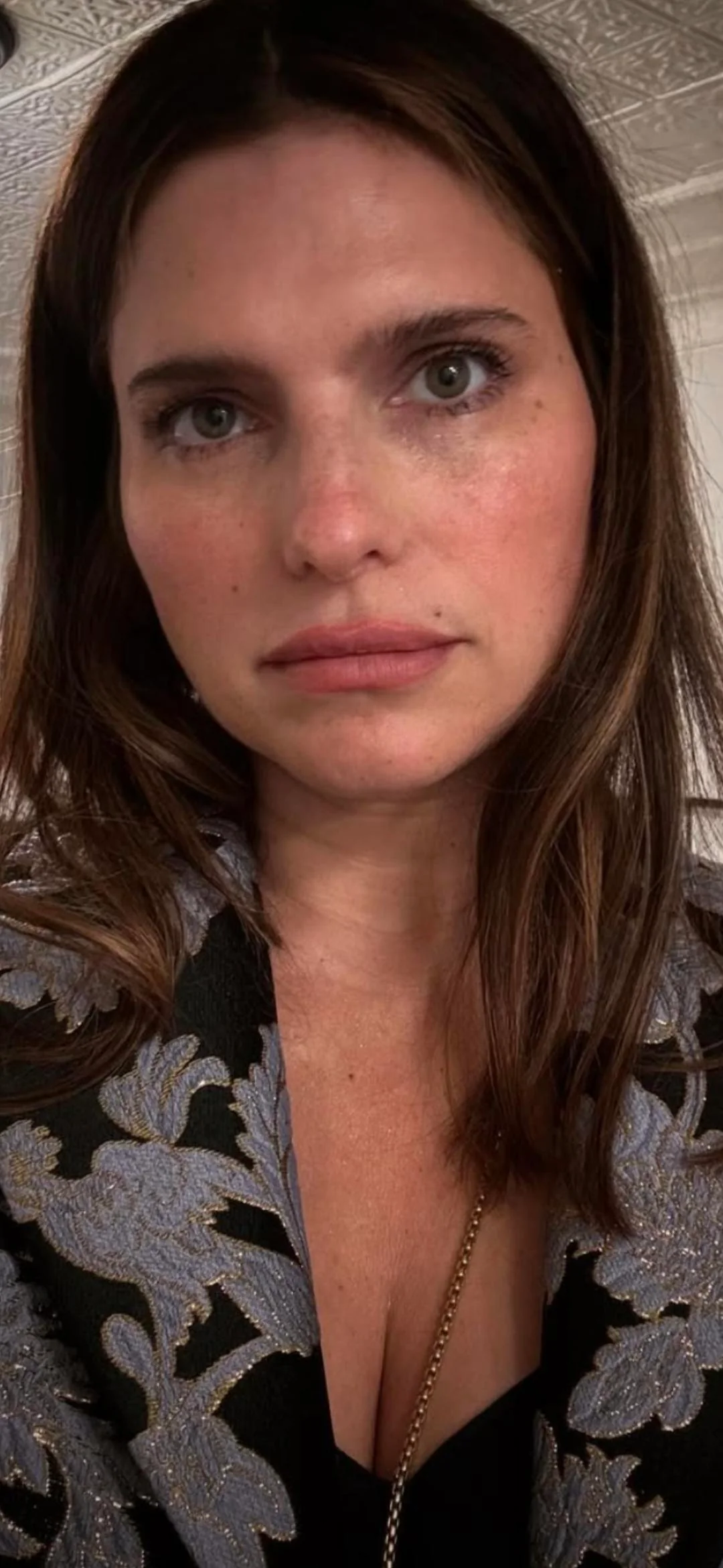 Lake Bell, 46 picture 1 of 2
