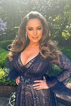 Kelly Brook, 45'
