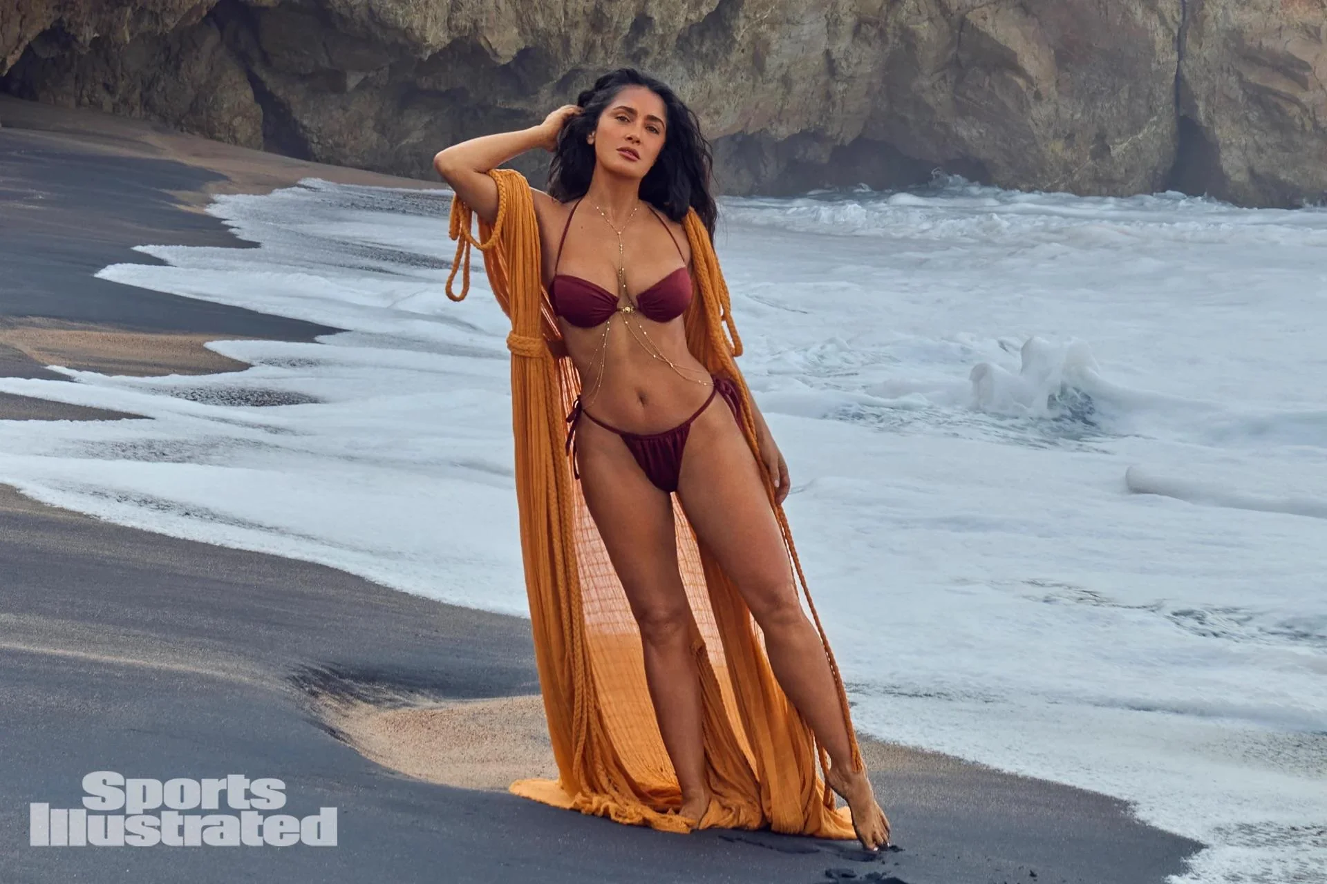 Salma Hayek, 58 picture 3 of 20