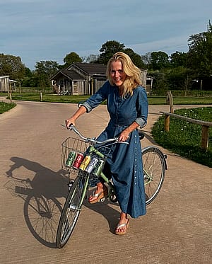 Gillian Anderson, 56'
