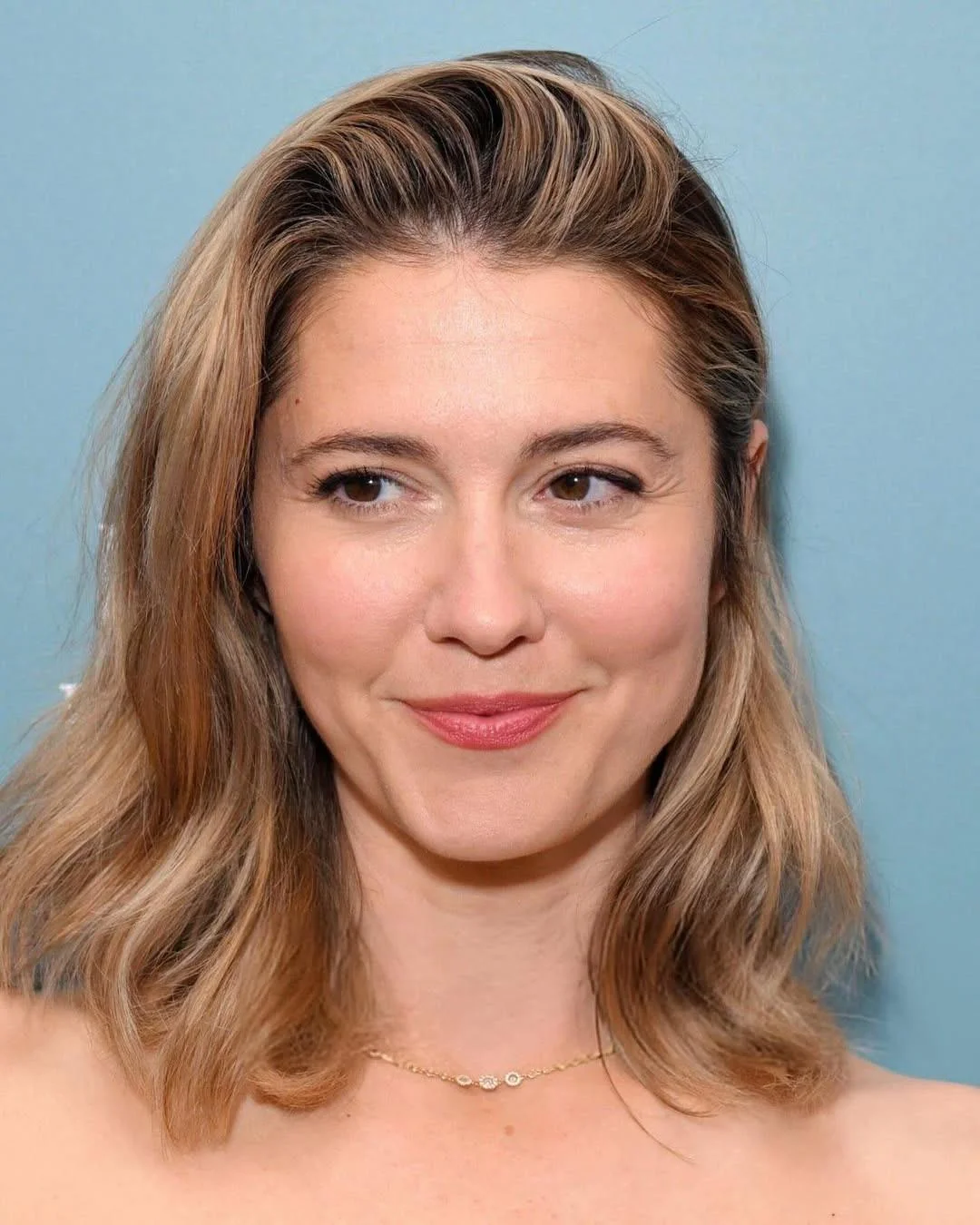 Mary Elizabeth Winstead, 40 picture 5 of 5