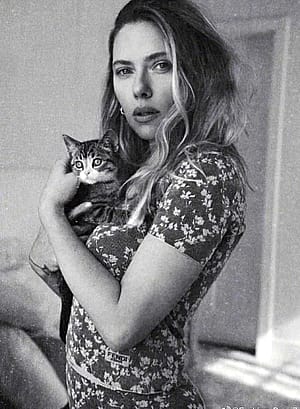 Scarlett Johansson, 40'