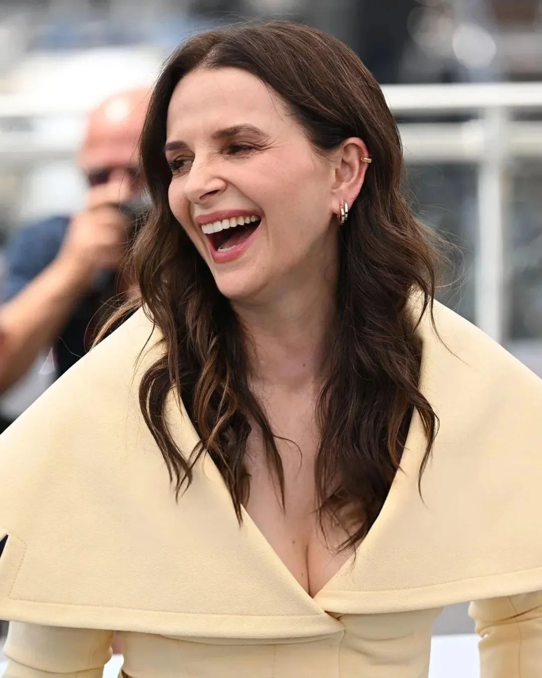 Juliette Binoche, 61 picture 1 of 8