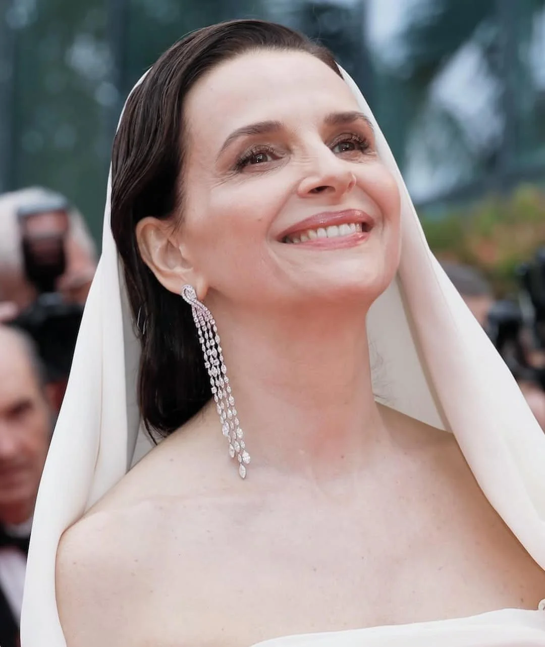 Juliette Binoche, 61 picture 4 of 8