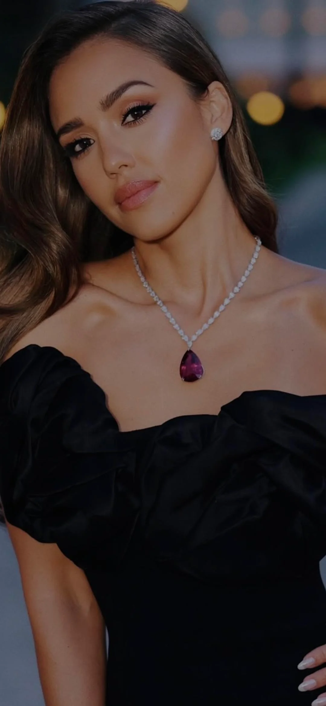 Jessica Alba, 44 picture 2 of 2