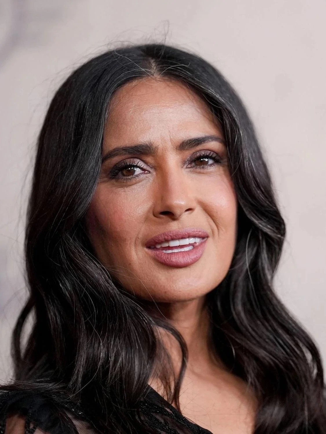 Salma Hayek, 58 picture 3 of 3