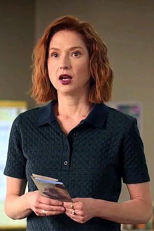 Ellie Kemper, 43'