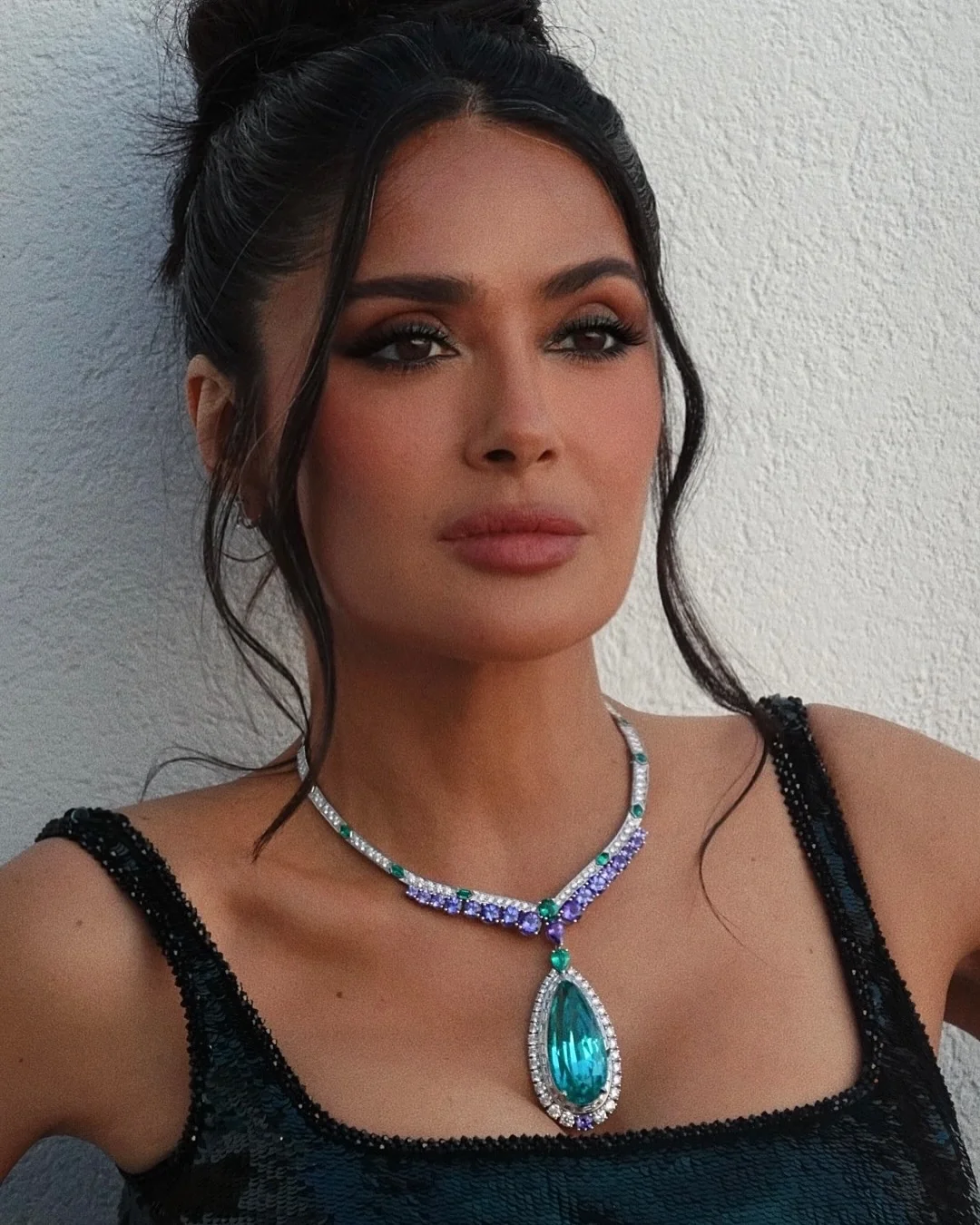 Salma Hayek, 58 picture 3 of 5