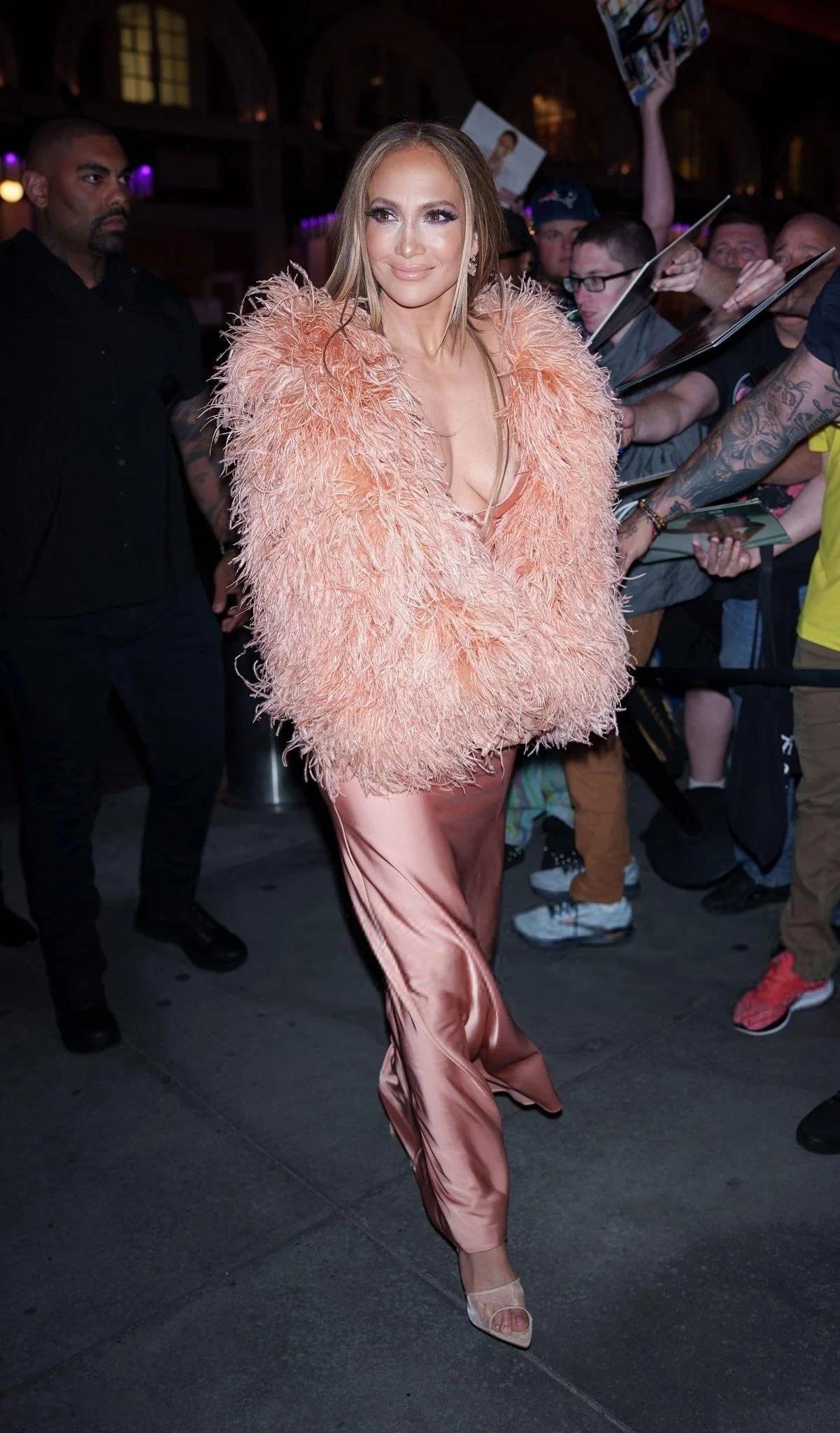 Jennifer Lopez, 55 picture 1 of 7