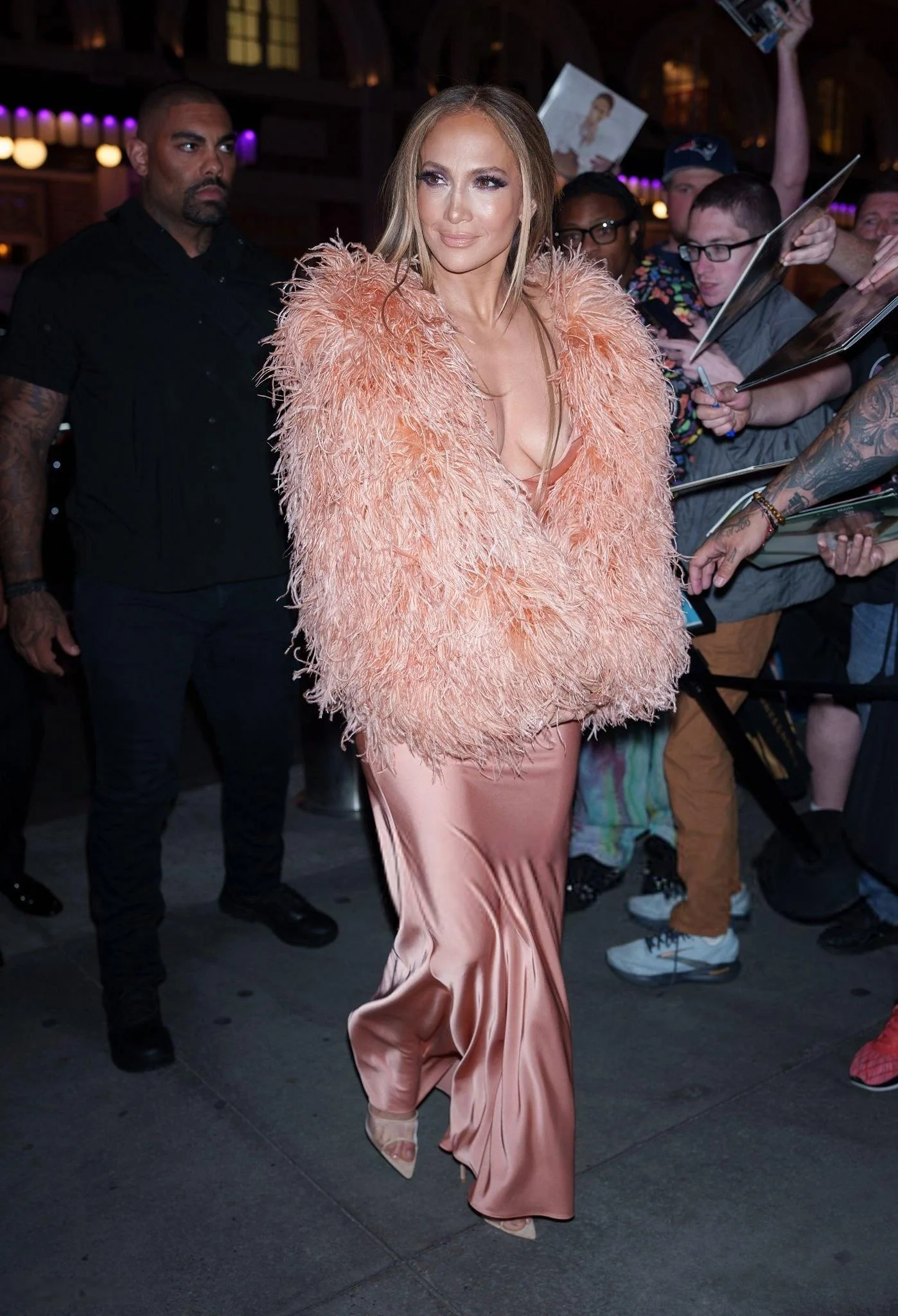Jennifer Lopez, 55 picture 2 of 7