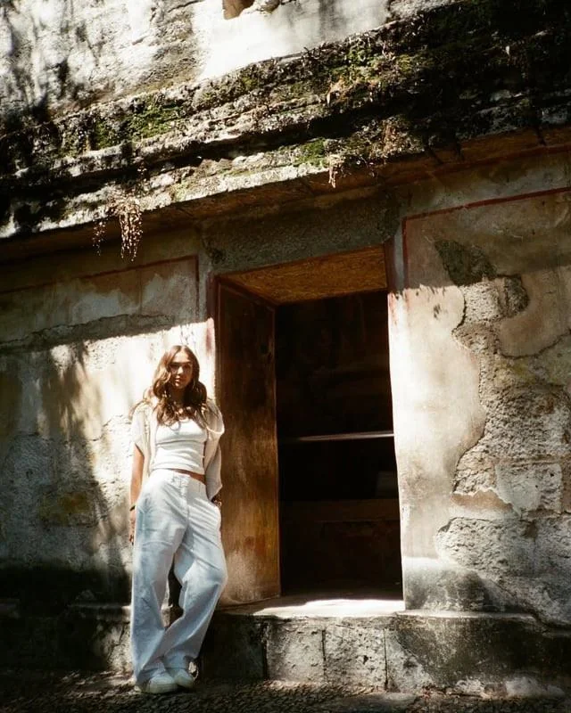 Jessica Alba, 44 picture 3 of 3