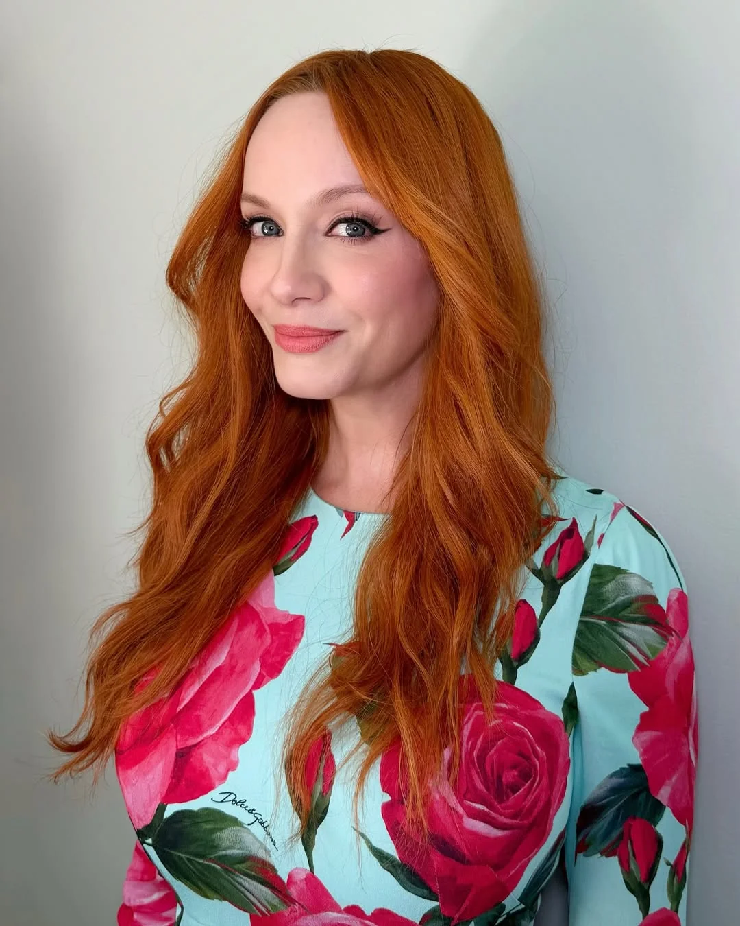 Christina Hendricks, 50 picture 2 of 3