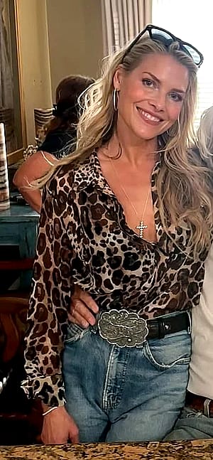 Ali Larter, 49'