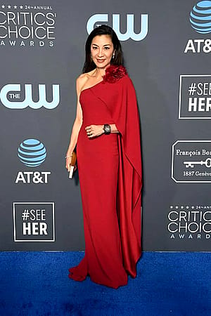 Michelle Yeoh, 56'