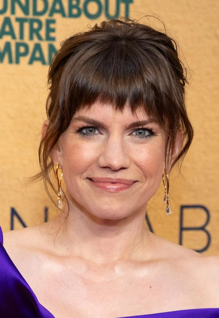 Anna Chlumsky, 43 picture 1 of 1